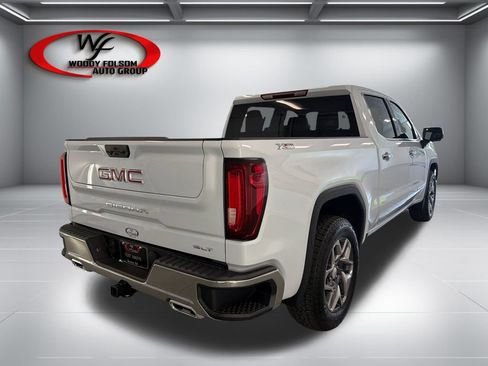 New 2026 GMC Sierra 1500 SLT AWD/4WD image 6