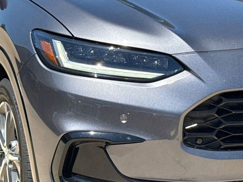 Used 2025 Honda HR-V EX-L image 5