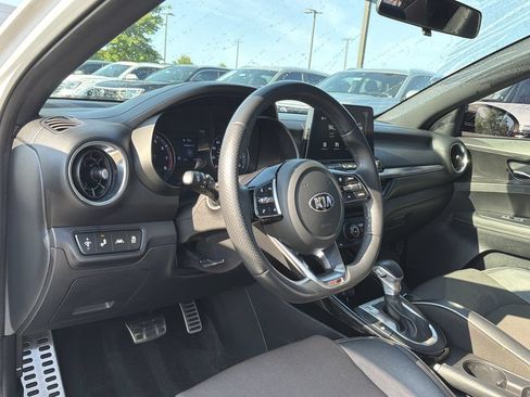 Used 2020 Kia Forte GT-Line w/ GT-Line Premium Package FWD image 10