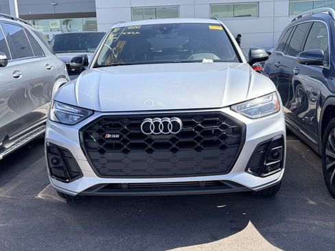 Used 2021 Audi SQ5 Premium Plus AWD/4WD image 3