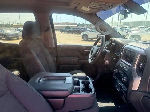 Used 2020 Chevrolet Silverado 1500 Custom w/ Custom Value Package RWD image 29