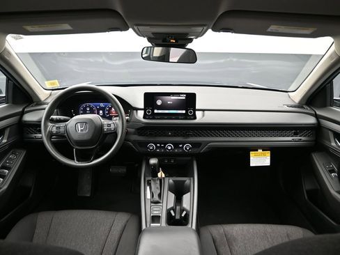 Certified 2023 Honda Accord LX image 23