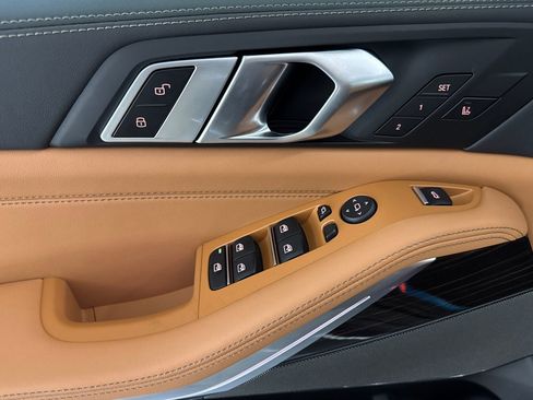 Used 2026 BMW X5 sDrive40i w/ Climate Comfort Package image 13