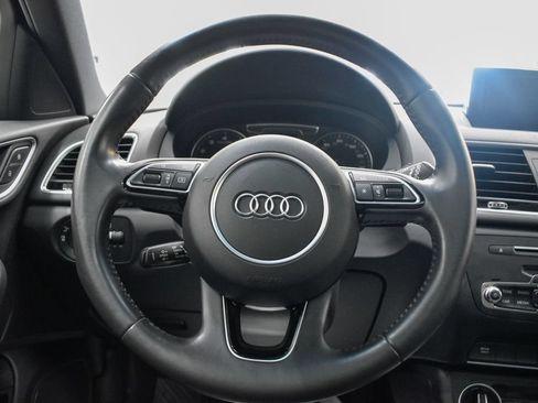 Used 2018 Audi Q3 2.0T Premium w/ Convenience Package AWD/4WD image 26