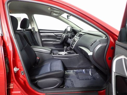 Used 2016 Nissan Altima 2.5 S w/ Power Driver Seat Package image 30
