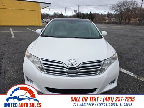 Used 2012 Toyota Venza Limited image 8