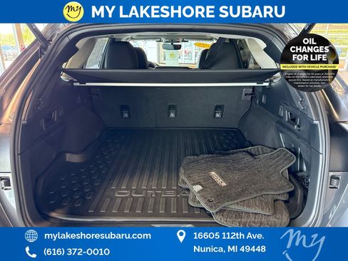 Certified 2025 Subaru Outback Onyx Edition AWD/4WD image 29