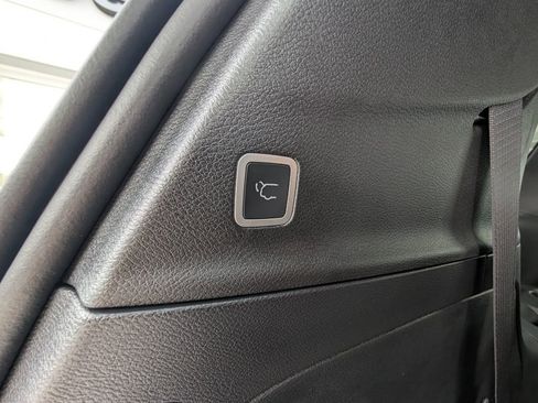 New 2026 Chrysler Pacifica Limited w/ S Appearance Package image 44