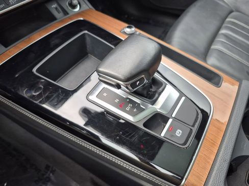 Used 2023 Audi Q5 2.0T Premium Plus image 24