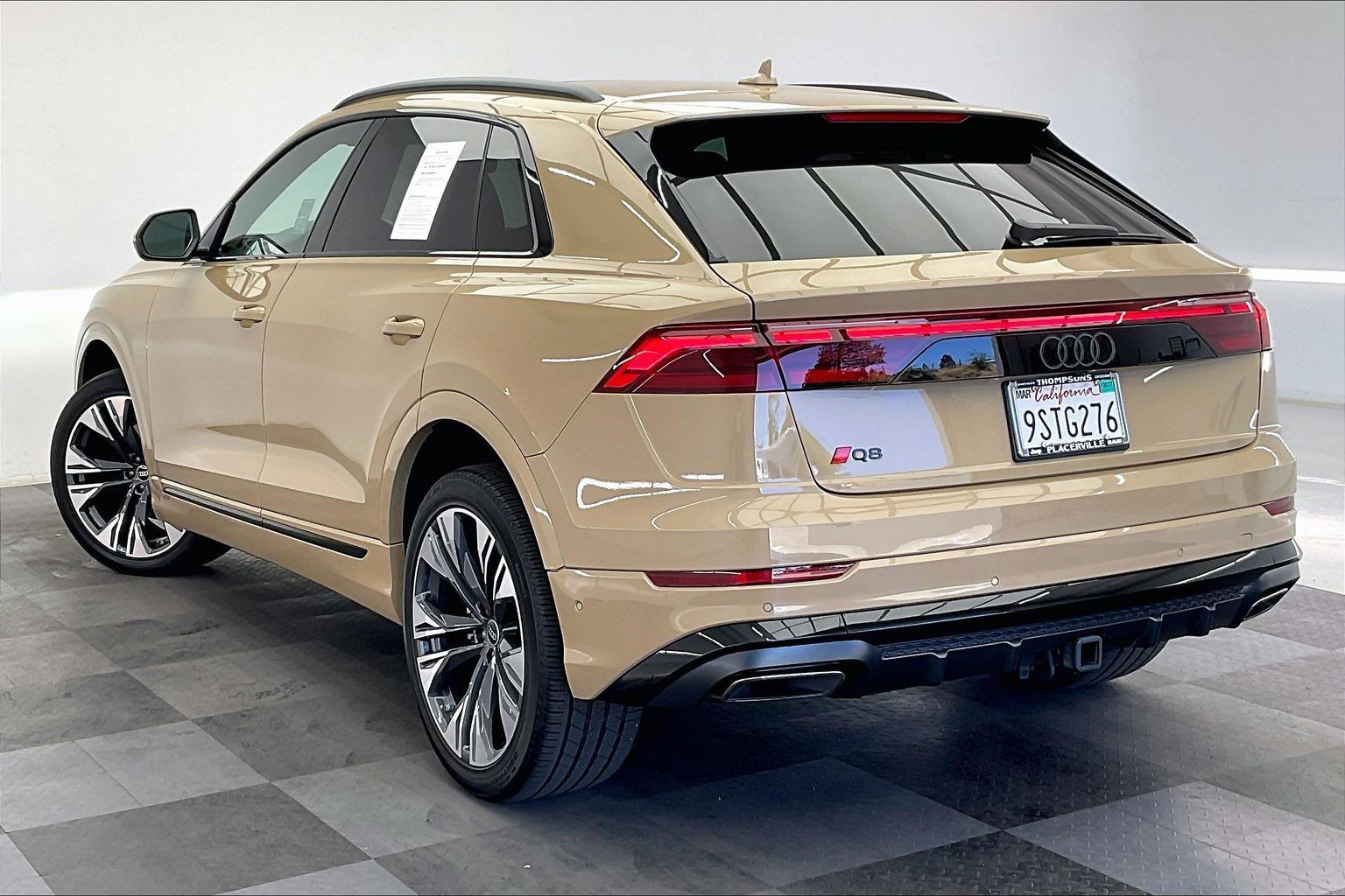Used 2024 Audi Q8 Premium Plus AWD/4WD image 9