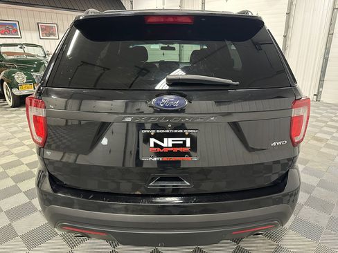 Used 2017 Ford Explorer 4WD image 9