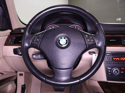 Used 2009 BMW 328i Sedan RWD image 17