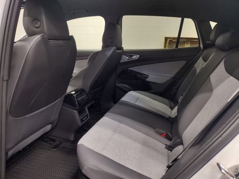 New 2026 Volkswagen ID.4 Pro image 20