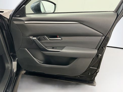 Used 2025 MAZDA CX-50 AWD 2.5 S w/ Premium Package image 35