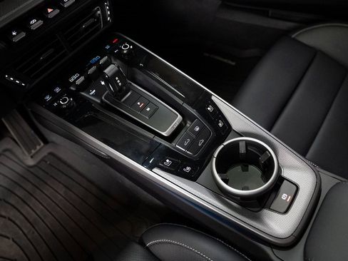 New 2026 Porsche 911 Carrera image 23