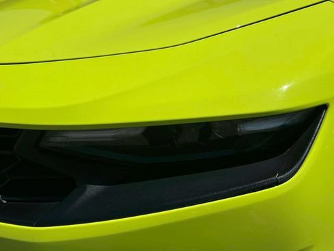 Used 2021 Chevrolet Camaro LT RWD image 12