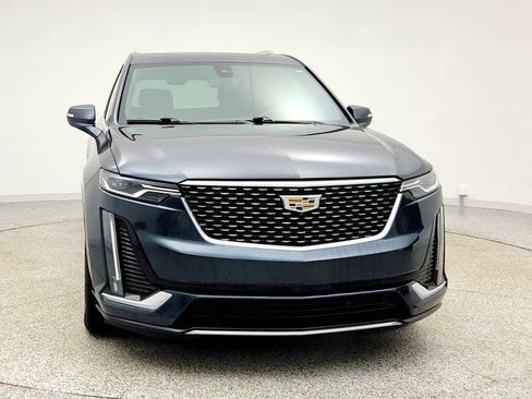 Used 2020 Cadillac XT6 Premium Luxury image 2