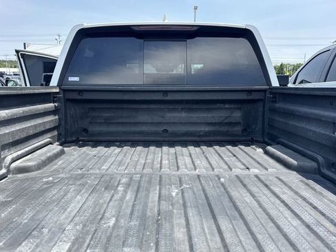Used 2022 Honda Ridgeline RTL image 10
