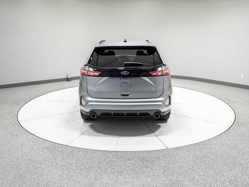 Used 2020 Ford Edge ST-Line FWD image 32
