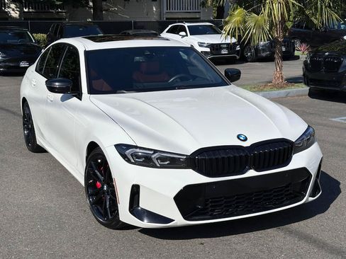 Used 2024 BMW 330i Sedan w/ M Sport Package RWD image 21