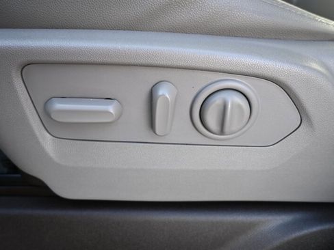 Used 2019 GMC Sierra 1500 SLT w/ SLT Premium Plus Package image 24