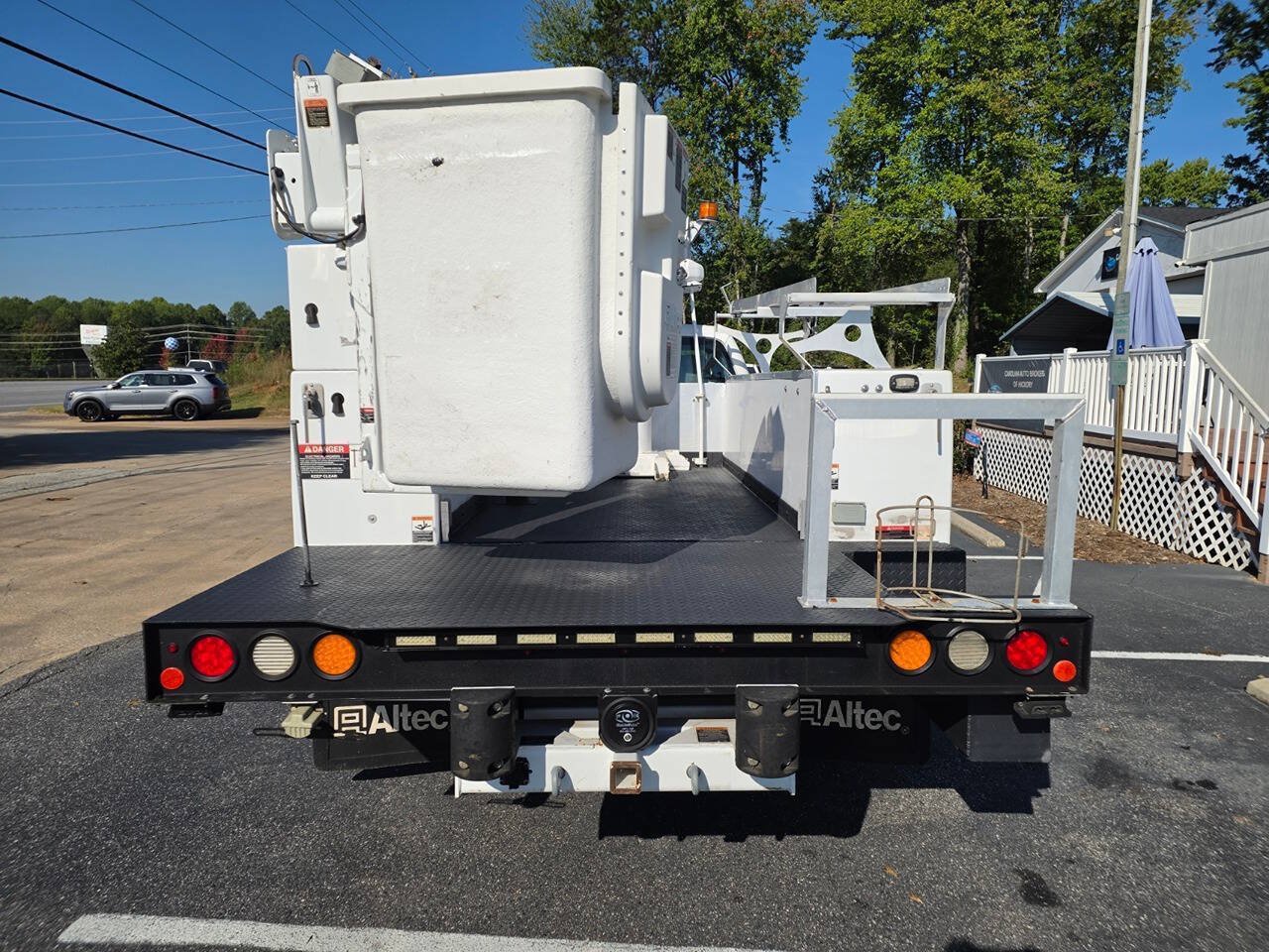 Used 2014 Ford F450 XL w/ Power Equipment Group RWD image 5