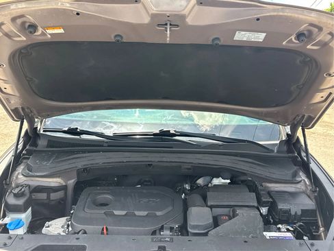 Used 2020 Hyundai Santa Fe SE FWD image 13