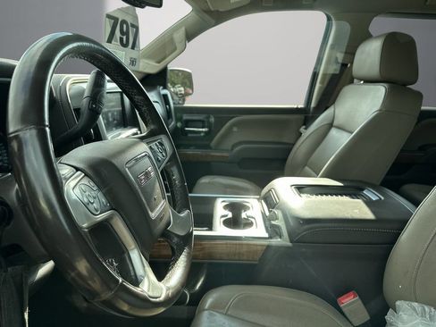Used 2018 GMC Sierra 1500 SLT AWD/4WD image 11
