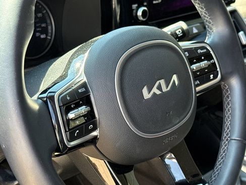Used 2023 Kia Sorento X-Line EX AWD/4WD image 26