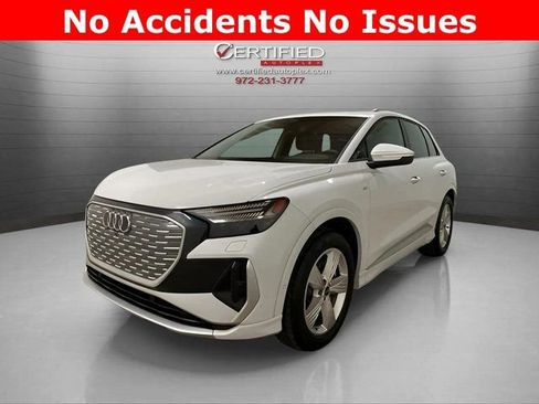 Used 2024 Audi Q4 e-tron Prestige image 1