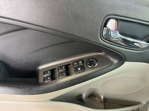 Used 2016 Kia Forte LX w/ LX Popular Package FWD image 17