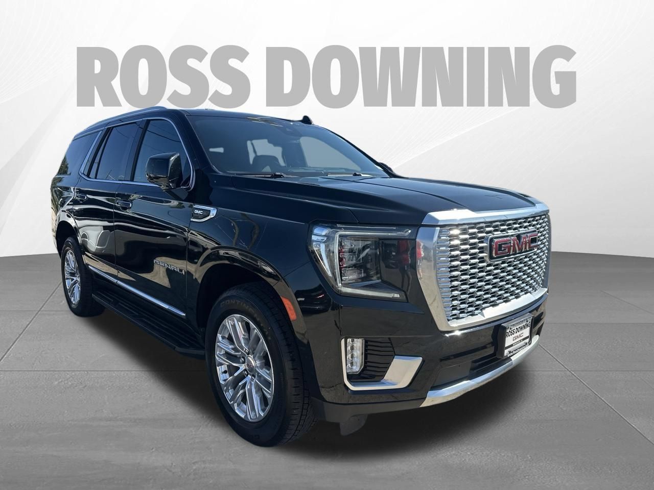 Used 2023 GMC Yukon Denali AWD/4WD image 3