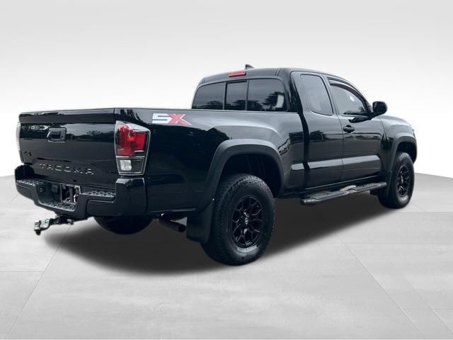 Used 2020 Toyota Tacoma SR w/ SX Package AWD/4WD image 5