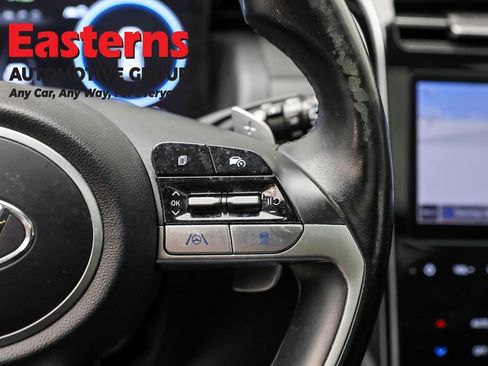 Used 2022 Hyundai Tucson Limited image 16