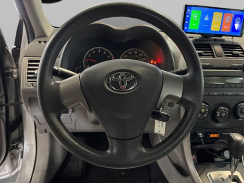 Used 2010 Toyota Corolla S image 23
