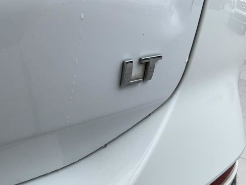 Certified 2019 Chevrolet Equinox LT FWD image 28