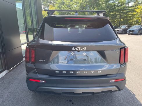 Used 2022 Kia Sorento S image 7