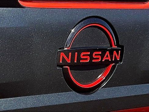 New 2025 Nissan Frontier PRO-4X w/ Pro Convenience Package image 13