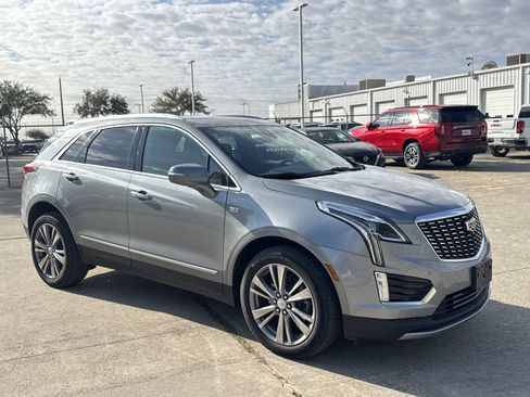 Used 2024 Cadillac XT5 Premium Luxury image 14