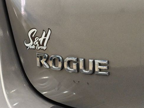 Used 2011 Nissan Rogue SV AWD/4WD image 30