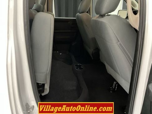 Used 2016 RAM 1500 Express AWD/4WD image 32