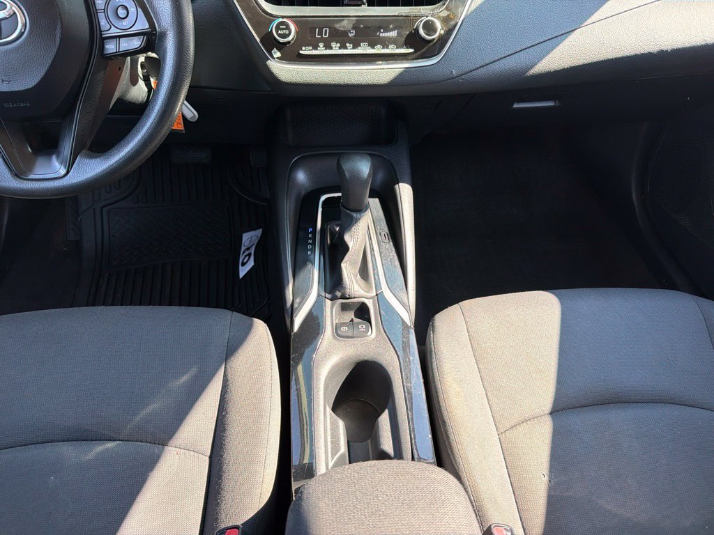 Used 2020 Toyota Corolla LE FWD image 24