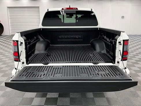New 2025 Nissan Frontier PRO-4X image 16