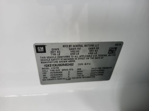 Used 2016 GMC Yukon Denali RWD image 31