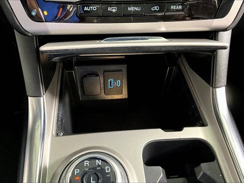 Used 2023 Ford Explorer XLT w/ Equipment Group 202A image 33