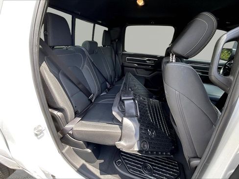 Used 2019 RAM 1500 Big Horn AWD/4WD image 25