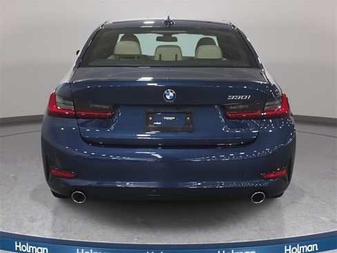 Certified 2022 BMW 330i 330i w/ Driving Assistance Package image 7