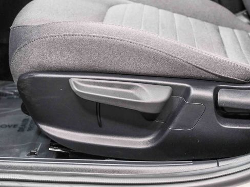 Used 2025 Kia K4 EX FWD image 25