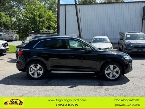 Used 2018 Audi Q5 2.0T Premium Plus w/ Premium Plus Package AWD/4WD image 4