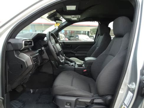 Certified 2024 Toyota Tacoma SR5 image 18